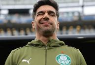 Abel é absolvido no STJD e comandará Palmeiras contra o Mirassol