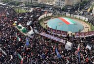 Autoridade iraniana dada como morta por Israel participa de evento em Teerã