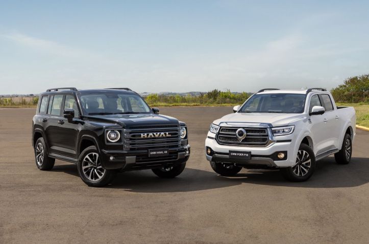Haval H9 (esq.) ao lado da picape Poer (dir.) • Divulgação
