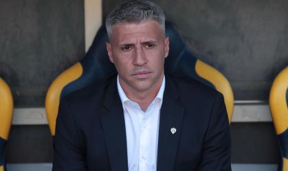 São Paulo regulariza situação de Crespo e negocia rescisão com Zubeldía