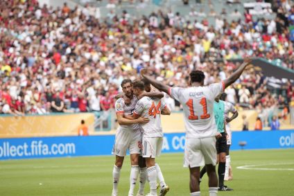 Jogadores do Bayern comemora terceiro gol contra o Flamengo