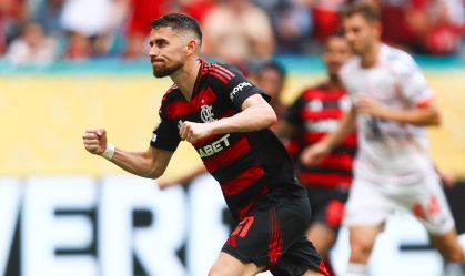 Jorginho projeta estreia pelo Flamengo no Maracanã contra o São Paulo