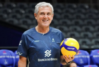 Vôlei: Zé Roberto anuncia convocação para treinos de olho no Mundial