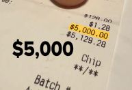 Cliente dá gorjeta de R$ 27 mil por engano e loja nega devolução