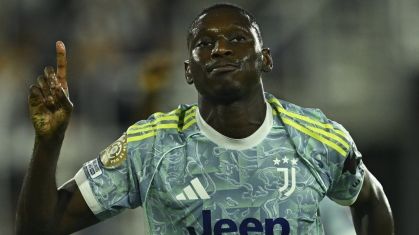 Kolo Muani faz dois na vitória da Juventus