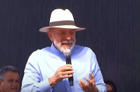 Em meio a crise fiscal, Lula defende linha de crédito a entregadores de app
