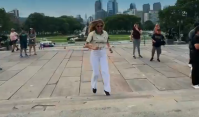 Leila comemora Palmeiras nas quartas subindo os “degraus do Rocky Balboa”