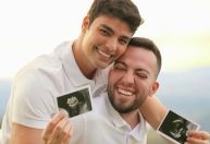 Lucas Rangel e Lucas Bley descobrem sexo do primeiro filho; veja