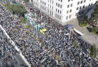 Marcha para Jesus em SP reúne Tarcísio e aliados; Messias representa Lula