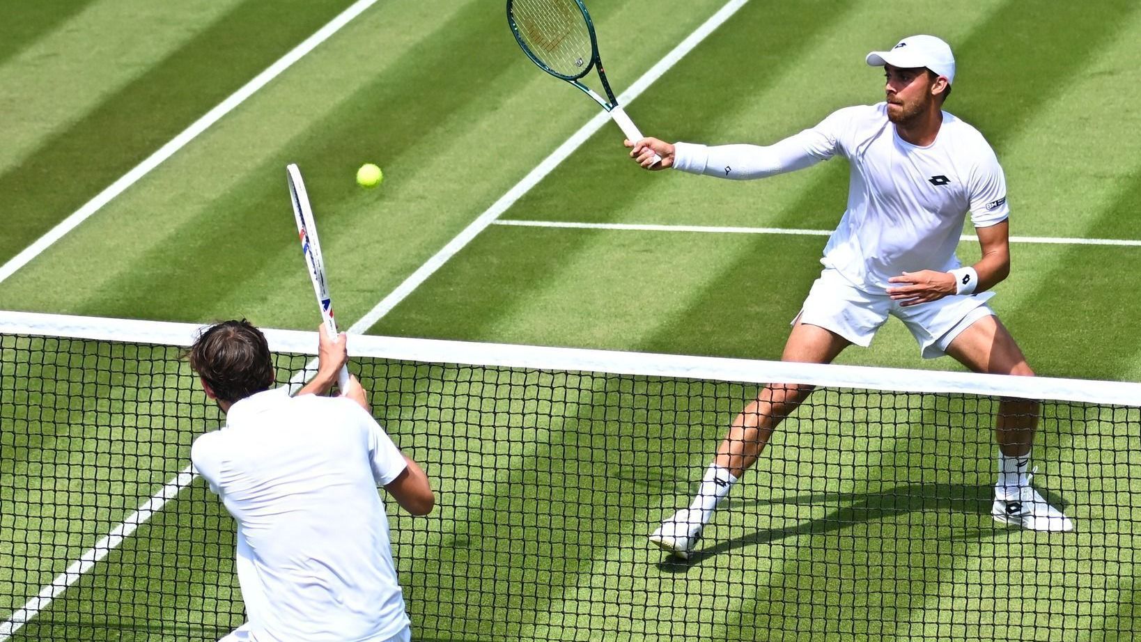 Medvedev foi superado por superado por Bonzi em Wimbledon