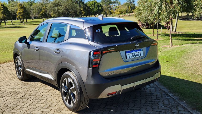 Nissan Kicks Advance 2026: SUV evoluiu em desempenho com motor 1.0T • Thiago Ventura/CNN