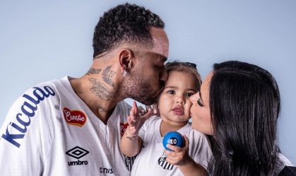 Veja vídeo divulgado pelo Santos após anúncio de renovação com Neymar