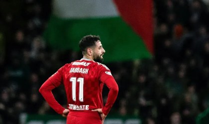 Atacante palestino brilha na Europa e sonha com Copa do Mundo de 2026