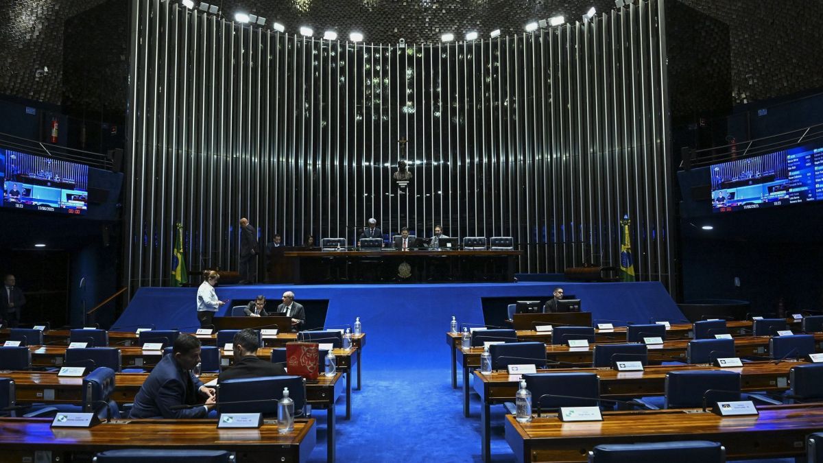Governo sofre derrota e Senado derruba aumento do IOF | CNN Brasil