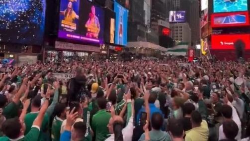 É FESTA! Torcida palmeirense fez espetáculo antes do jogo