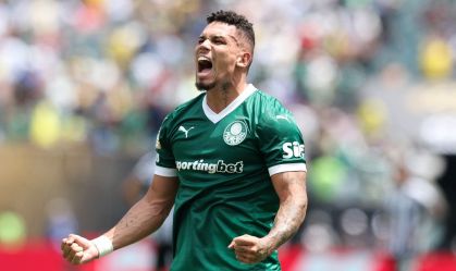 "Paulinho veio para jogar 15 minutos e resolver", diz Abel