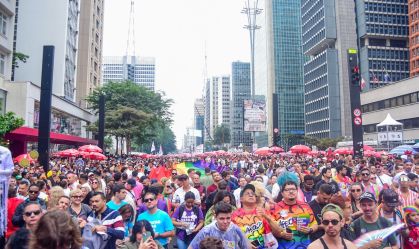 Feriado de Corpus Christi e Parada LGBTQIA+ puxam alta de 11% no comércio