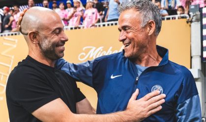 Mascherano e Luis Enrique antes da partida