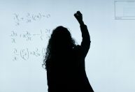 Faculdade SESI abre inscrições para pós gratuita em Educação Matemática