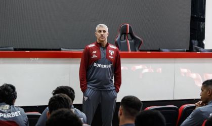 São Paulo: Elenco se reapresenta e tem conversa com Crespo e Casares