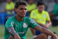 Saiba quanto o Flamengo pode receber com a venda de Richard Ríos
