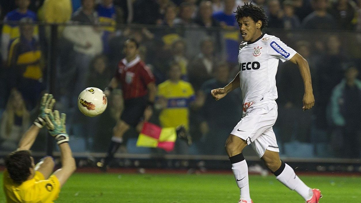 Romarinho quando jogava no Corinthians