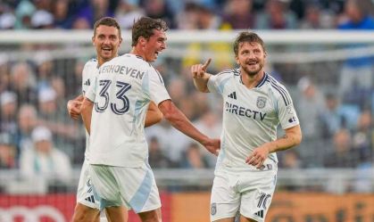 Anders Dreyer faz gol do meio de campo na MLS