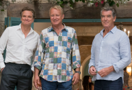 Pierce Brosnan afirma que "Mamma Mia 3!" vai revelar quem é o pai de Sophie
