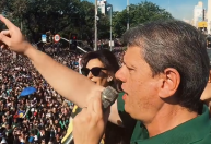Tarcísio faz discurso focado em "reconciliação" durante Marcha para Jesus