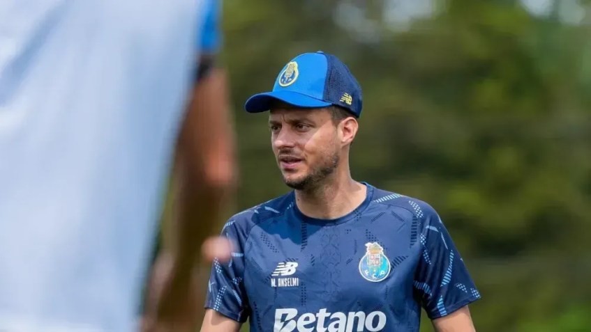 Técnico Martín Anselmi • Divulgação/Porto