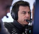 Toto Wolff critica rivais e defende legalidade do novo motor da Mercedes