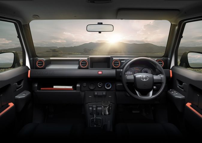 Toyota Hilux Champ: picape voltada para trabalho pode ser lançada no Brasil • Divulgação