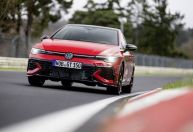 Volkswagen revela Golf GTI Edition 50 mais potente da história; veja