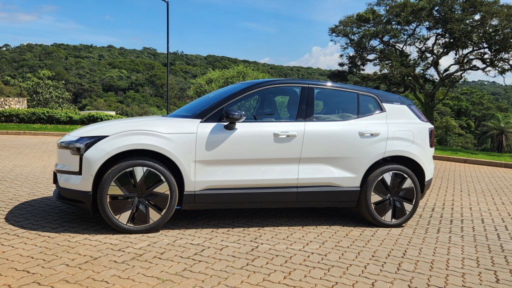 Volvo EX30 Ultra: SUV da marca sueca tem detalhes interessantes