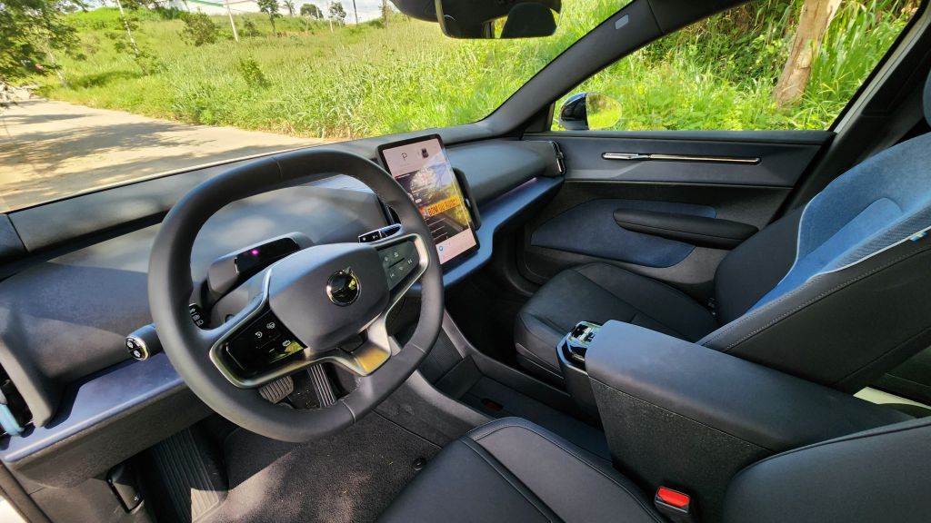 Volvo EX30 Ultra: SUV da marca sueca tem detalhes interessantes
