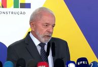 Lula diz que vai discutir “massacre” de Israel à Gaza com Macron
