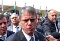“Vai falar a verdade”, afirma Tarcísio sobre depoimento de Bolsonaro