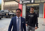 Bobadilla é indiciado por injúria racial por xenofobia contra Navarro