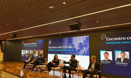 CFOs de empresas listadas em bolsa apostam em IA para otimizar os negócios