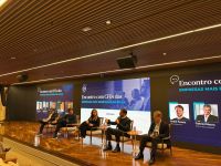 CFOs de empresas listadas em bolsa apostam em IA para otimizar os negócios