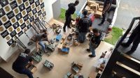 Polícia Civil prende suspeitos por envolvimento em comércio de armas