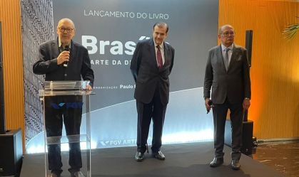 Democracia e arte: livro sobre a história de Brasília é lançado no Rio