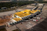 Avião apresenta problemas a caminho de Parintins e retorna para Manaus