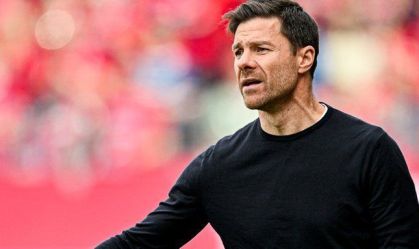 Xabi Alonso apoia Rüdiger após acusação de racismo no Mundial de Clubes