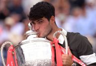 Alcaraz vence Lehecka e conquista segundo título do ATP 500 de Queen's