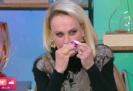 Ana Maria Braga se emociona ao voltar a programa; entenda por que ela saiu