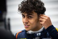 Fórmula 1: prodígio de 17 anos ganha "superlicença" da FIA para competir