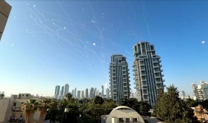 Israel concorda com cessar-fogo se Irã interromper ataques, diz oficial