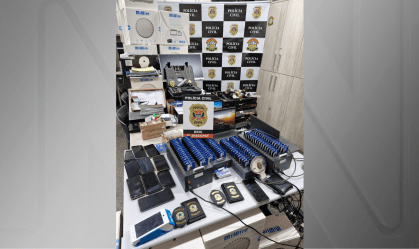 Falsos policiais são presos por extorsão contra vítima em SP