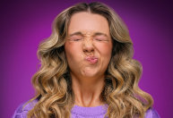 Nova série de jovem com síndrome de Tourette mostra vida com o transtorno